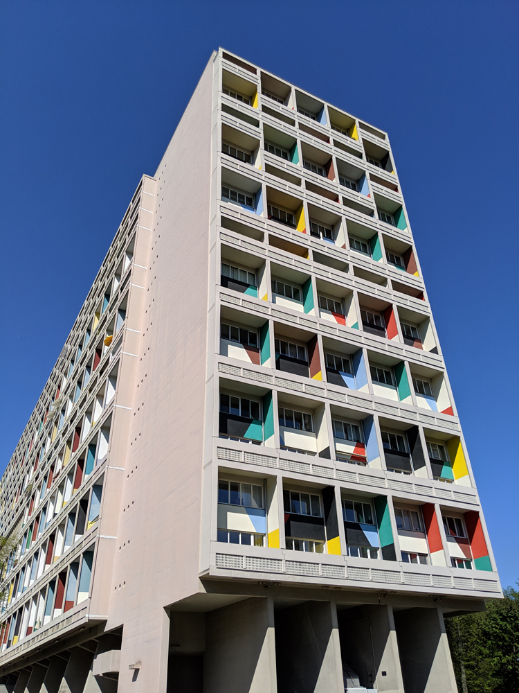 corbusier residential housing with coloured balconies and pilotis in berlin Germany