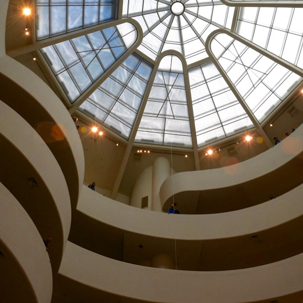 Guggenheim skyline frank lloyd wright modernist design