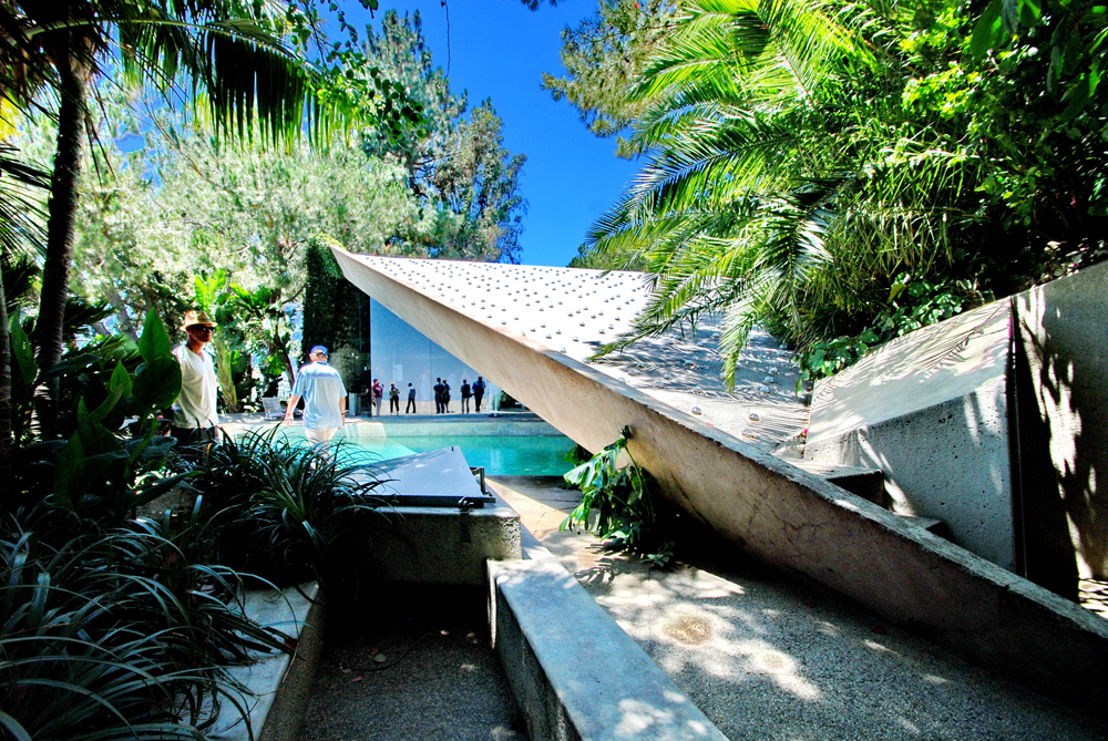 Concrete roof John Lautner Sheats Goldstein House 