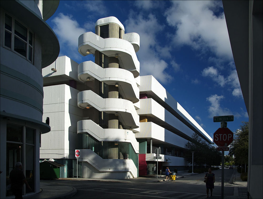 miami car park architecture