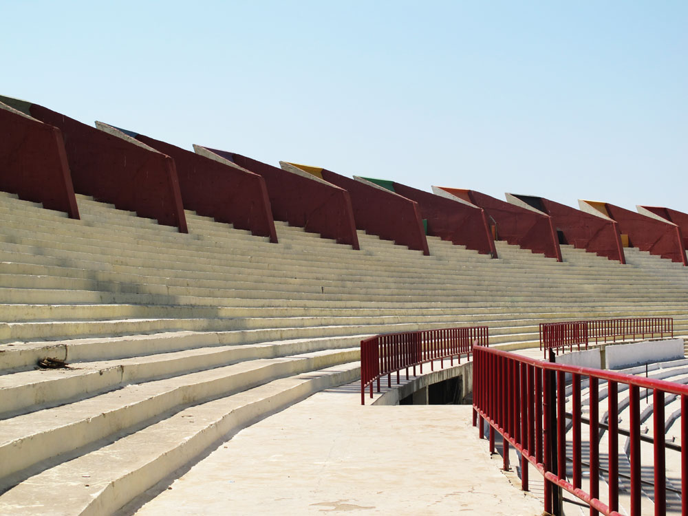 charles correa ahmedabad cricket stadium 