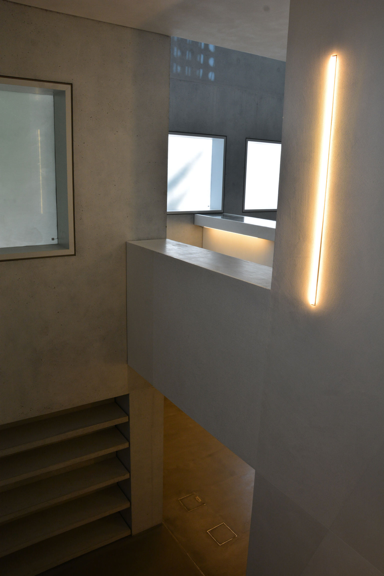 lighting inside masters' house dessau
