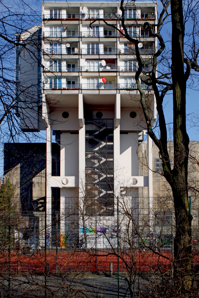 berlin pallasseum stairwell and facade