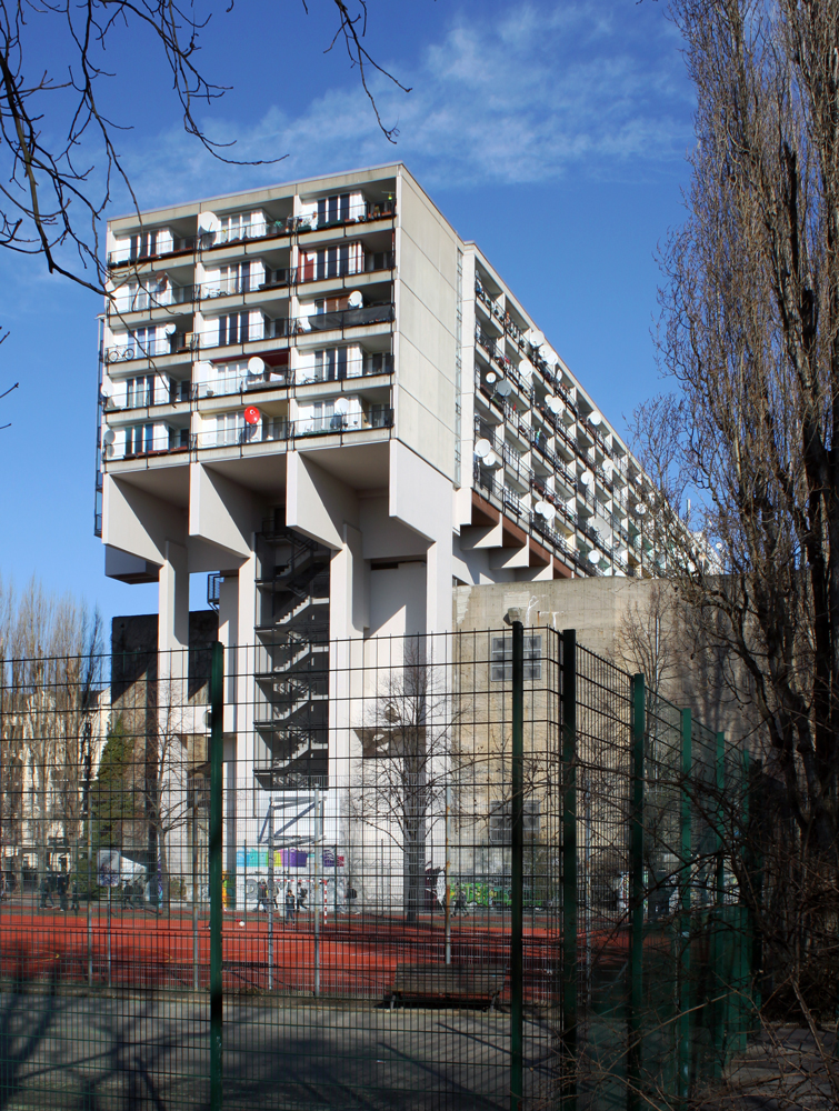 Facade of post war berlin housing estate