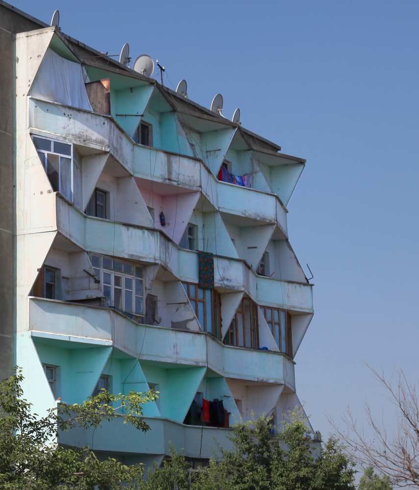 facade of residential block Chkalovsk