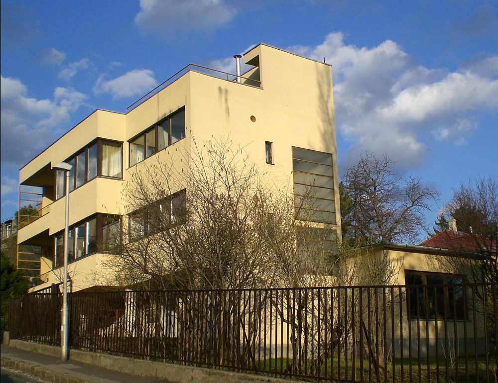 international style house budapest