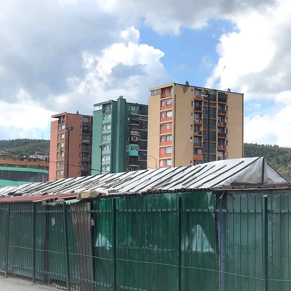 tenement blocks in Bor 