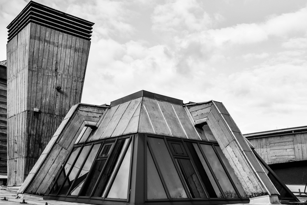 brutalist architecture in black and white