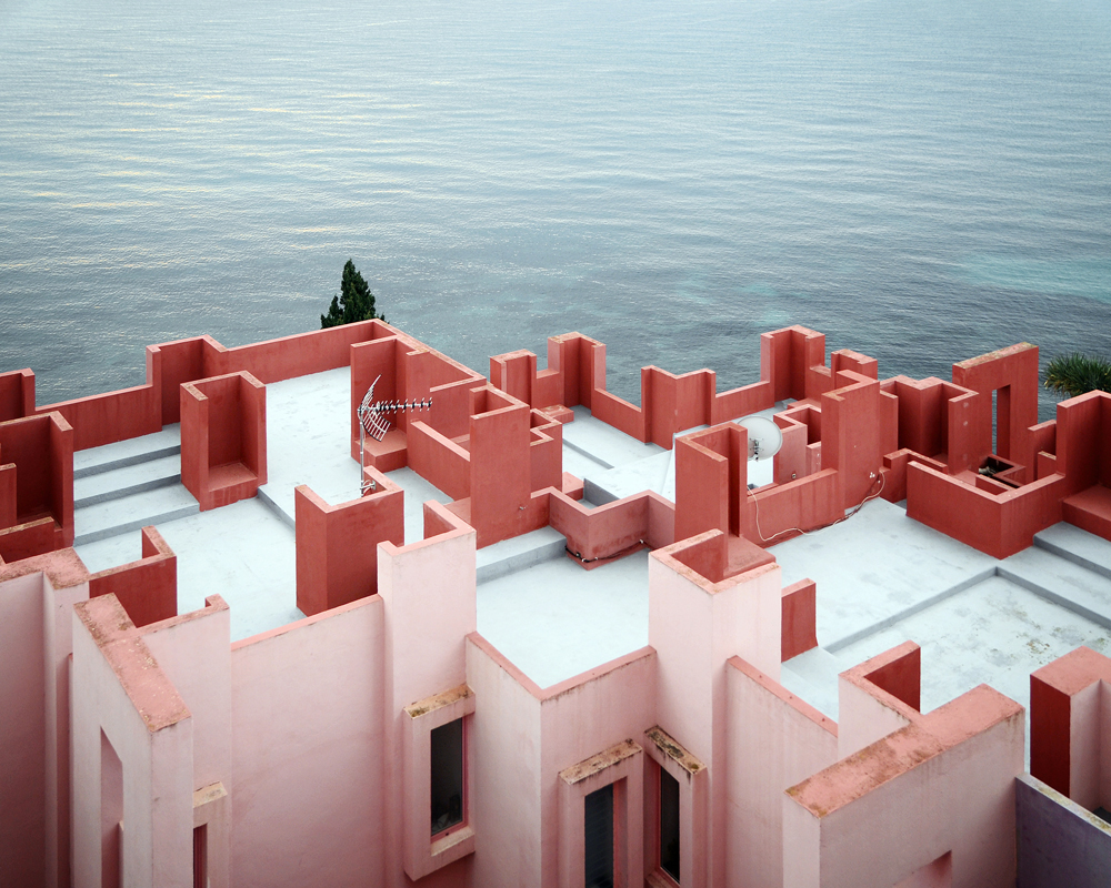 apartments overlooking sea