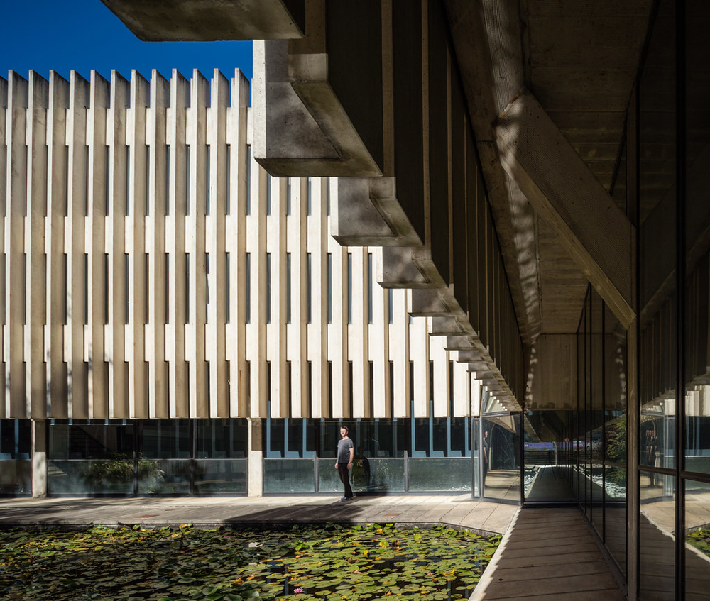 australian modernist building canberra