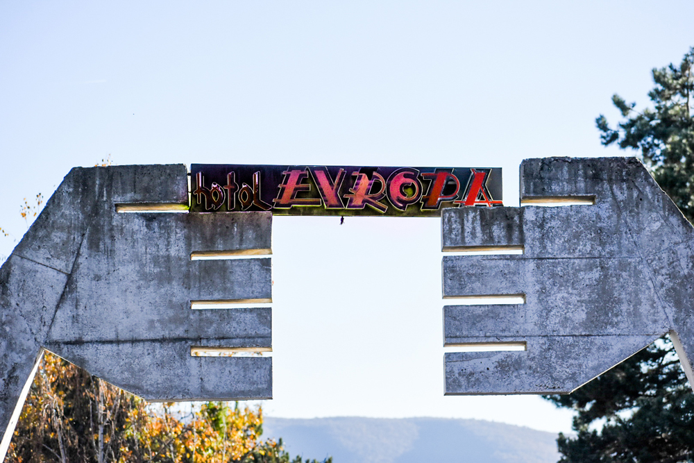 hotel sign hotel evropa