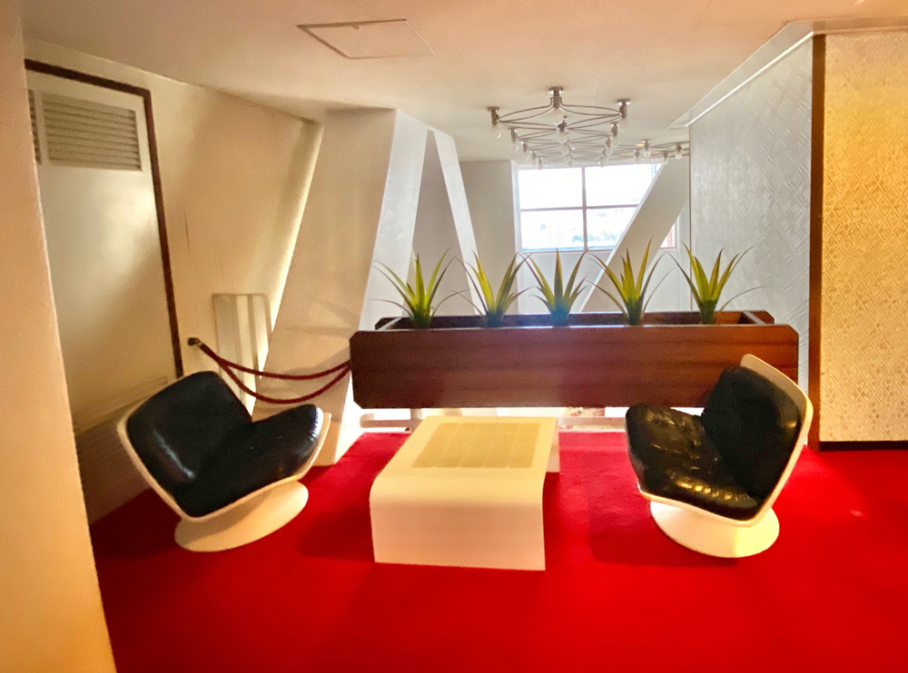 1970s furniture in Hatoya hotel