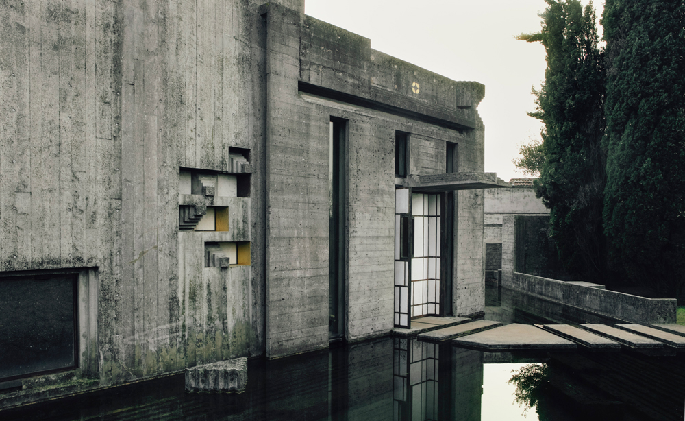 carlo scarpa cemetery