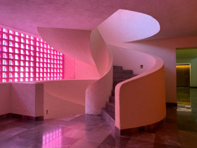 curved staircase